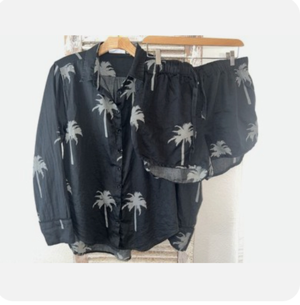 Chalmers pajama palm tree short set